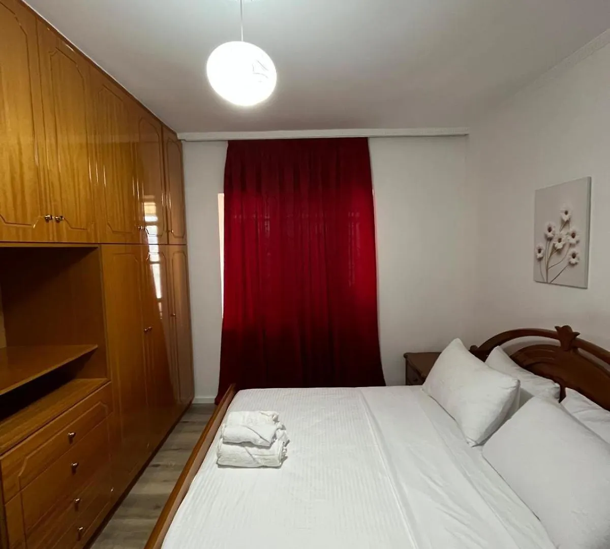 Ml Apartment Saranda  סרנדה