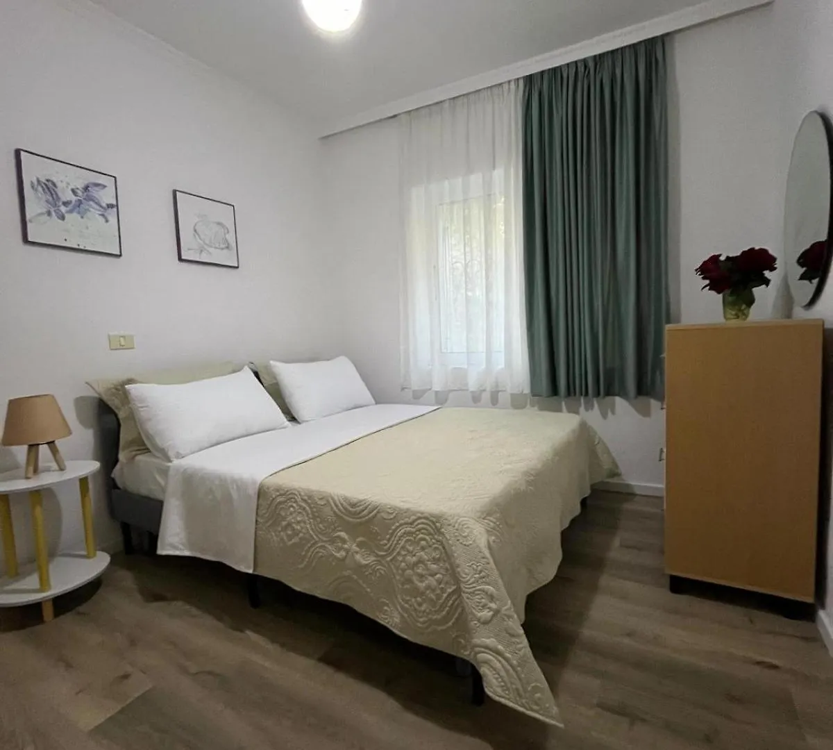 Ml Apartment Saranda אלבניה